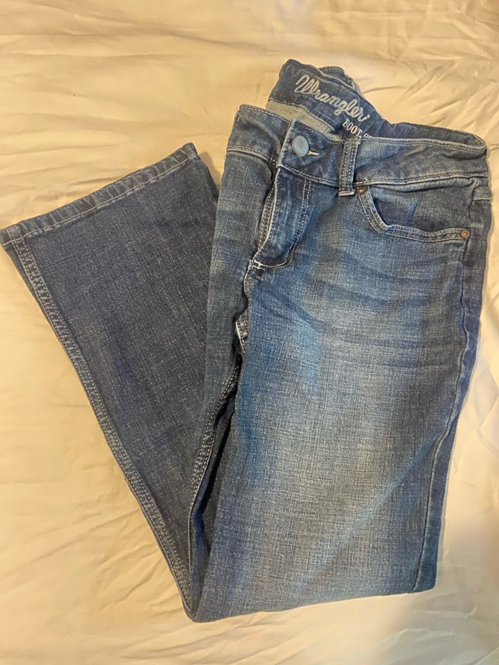 Wrangler Women’s Boot Cut Jeans - Medium Blue Wash